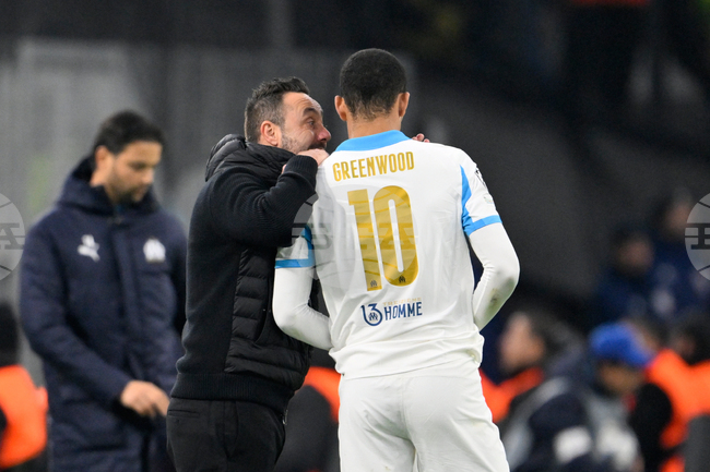 Олимпик Марсилия се стреми да излекува „ранена група“ след уволнението на Де Дзерби