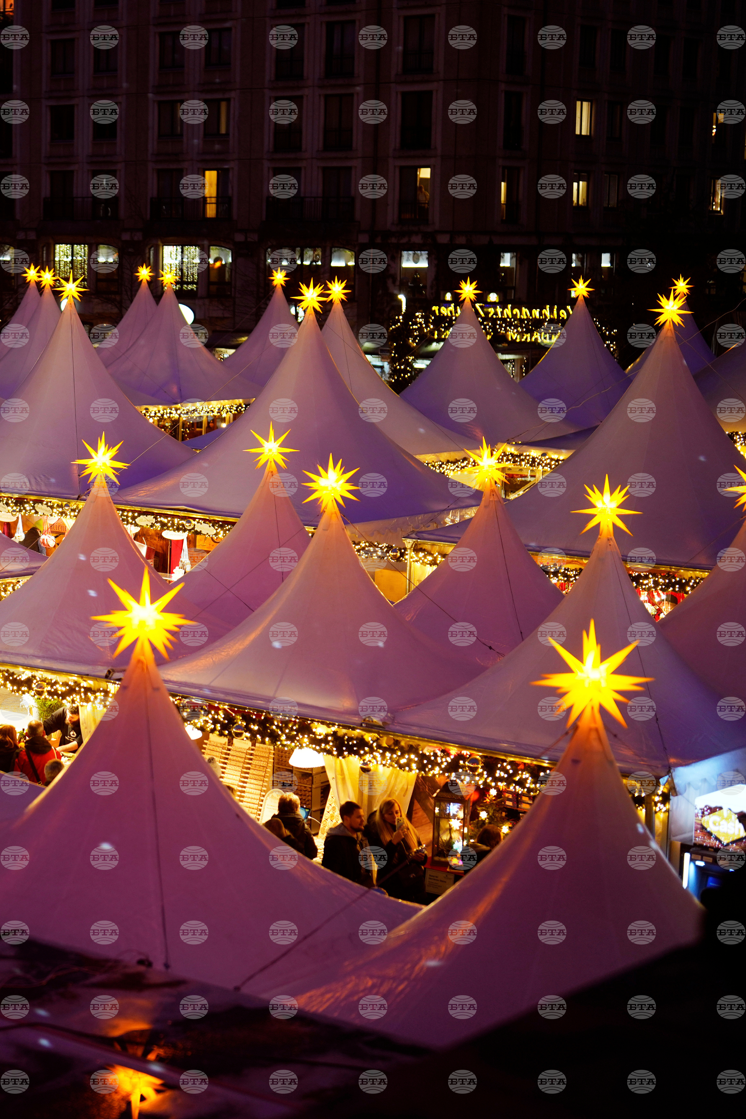 Top Vertical Photos Photo Gallery