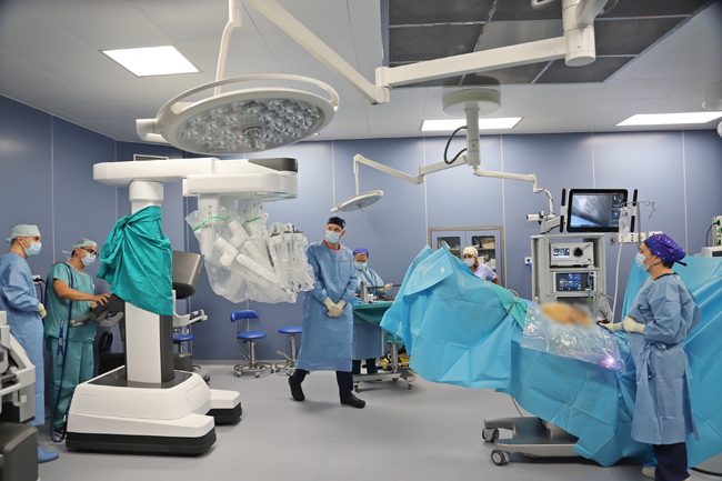 Над 300 роботизирани операции за 300 дни във ВМА