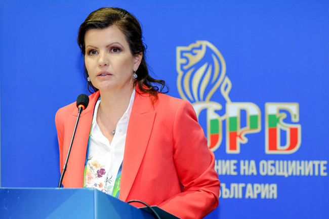 Управителният съвет на Националното сдружение на общините утвърди Силвия Георгиева за трети мандат като изпълнителен директор