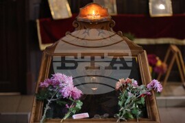 Симитли -  храм „Рождество Богородично“ - Празнична света литургия