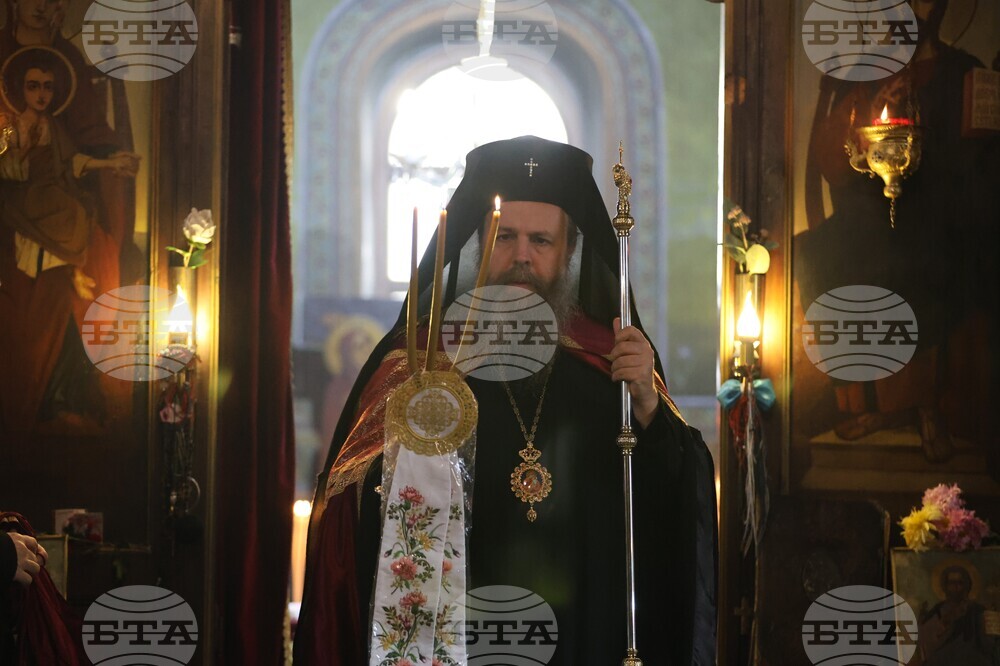 Симитли -  храм „Рождество Богородично“ - Празнична света литургия