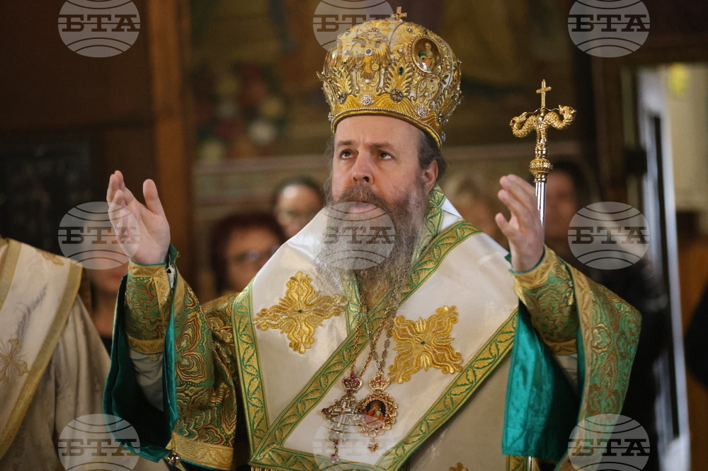 Симитли -  храм „Рождество Богородично“ - Празнична света литургия