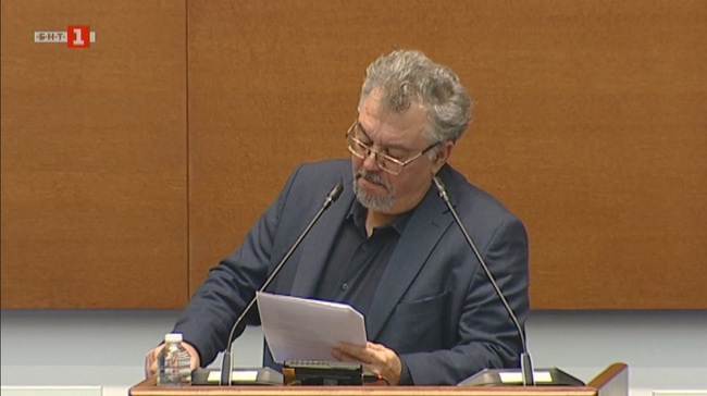 България ще продължи да отстоява суверенитета и териториалната цялост на Украйна, заявиха от ПП-ДБ в декларация, посветена на Гладомора