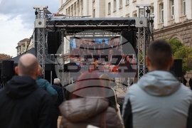 Видео стена - комисия - излъчване