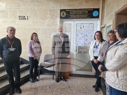 Шумен - символичен протест - Дирекция „Инспекция по труда“