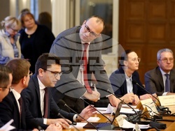 Народно събрание - Комисия по бюджет и финанси