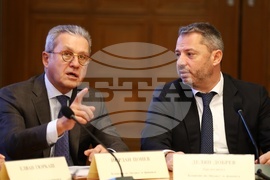 Народно събрание - Комисия по бюджет и финанси