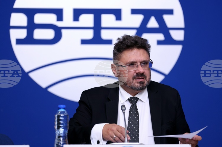 Academy of Sciences, Universities, Municipalities, Employers, Trade Unions, Creative Unions, Cultural Institutions, Artists, Head of Orthodox Church Support BTA Director General's Re-election