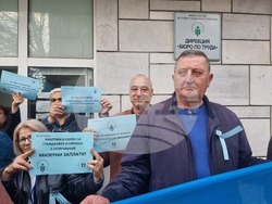 Ямбол - протест - служители на Дирекция „Бюро по труда“