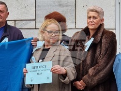 Ямбол - протест - служители на Дирекция „Бюро по труда“