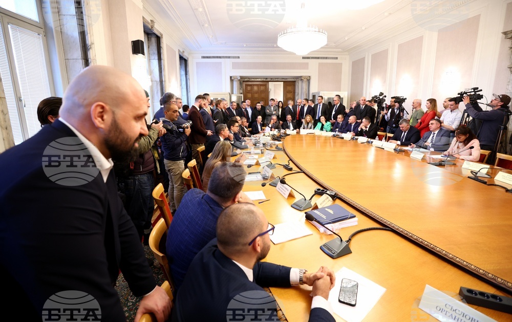 Parliamentary Budget Committee Debates at Second Reading Social Insurance and Health Draft Budgets