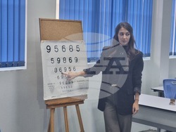 Перник - безплатни офталмологични прегледи за деца