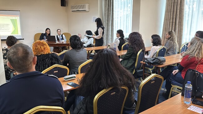 Представители на различни институции участваха в дискусията „Обединени за промяна и политики срещу насилието над жени“ в Казанлък