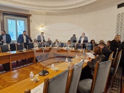 Парламент - Комисия по конституционни и правни въпроси - заседание