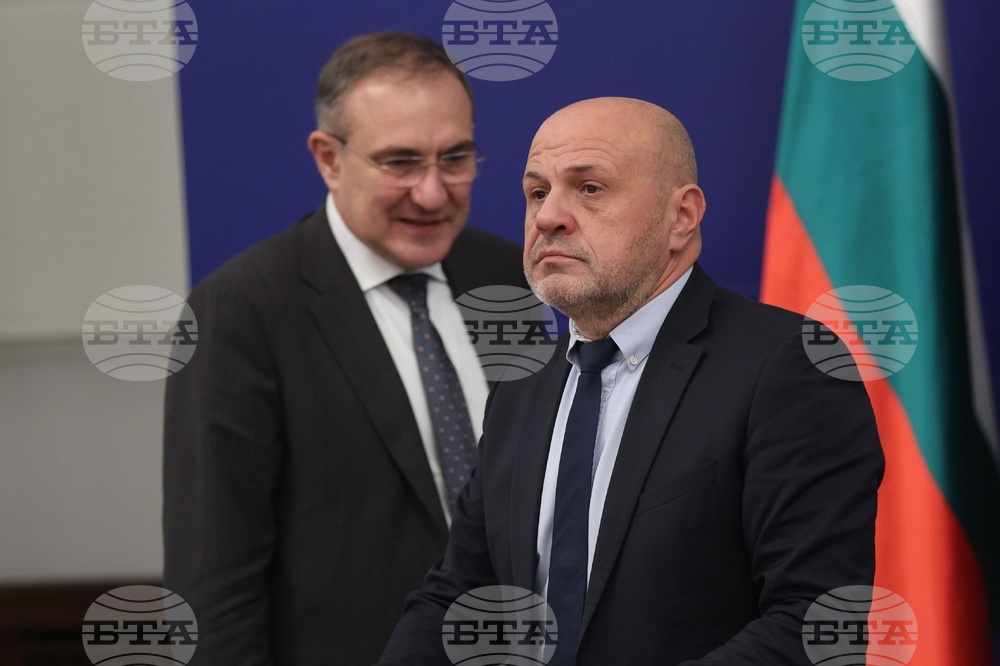 Tripartite Council Fails to Agree on Proposal for State to Pay Health Contributions of Women During Two Years of Maternity Leave