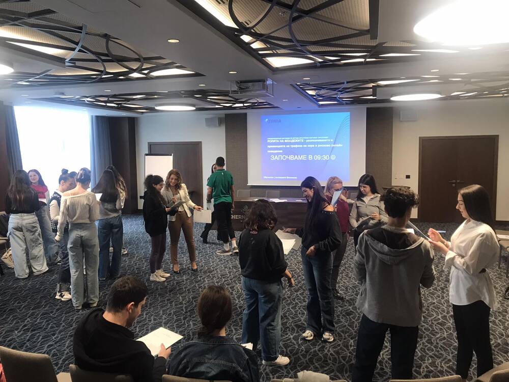 Община Варна: Обучават 20 ученици-доброволци към дирекция „Превенции“ в разпознаване на рисково поведение сред връстниците си