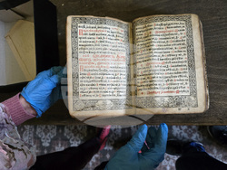 Свищов - Първо българско народно читалище - ръкописи и старопечатни издания 