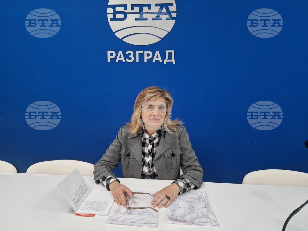 Национален пресклуб на БТА Разград - представяне на списание ЛИК - „Литература и памет“- Емилия Пройнова