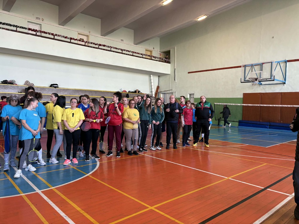 Община Разград: Започна Общинският коледен учителски турнир 