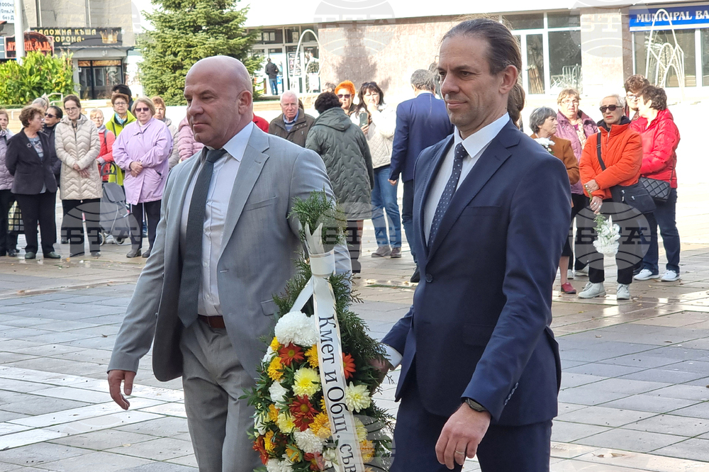 С поднасяне на венци и цветя Ямбол отдаде почит на своя възрожденец и будител Ради Колесов по повод 188 години от рождението му