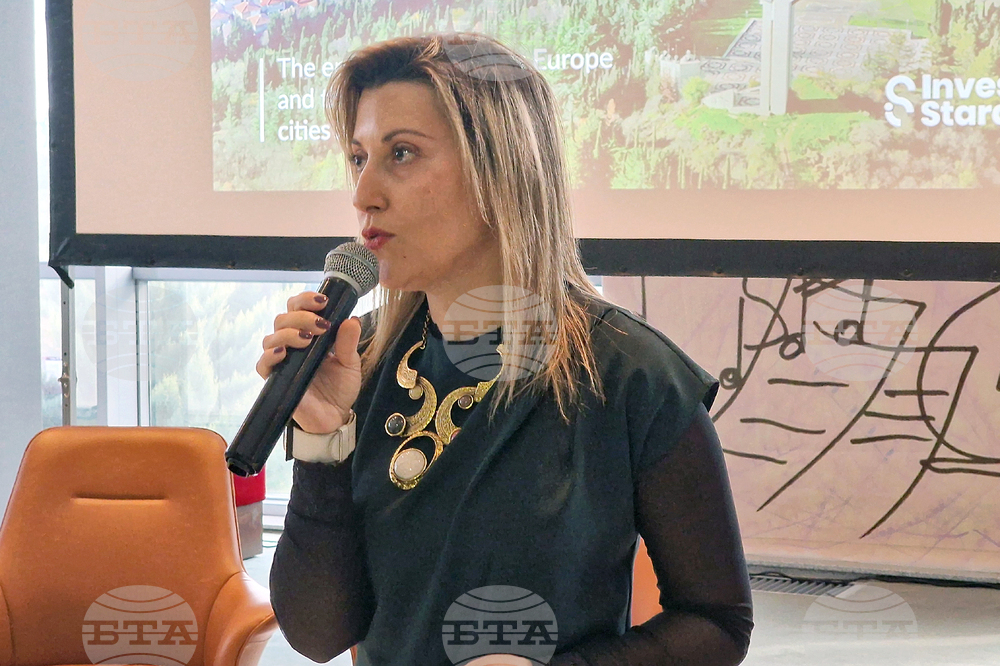 Община Стара Загора въвежда работещи решения за управление на тексилните отпадъци, каза началникът на ресорния отдел Росица Райкова