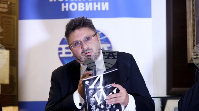  Къщата музей на Иван Вазов е най-подходящото място, за да представим новия брой на сп. ЛИК, каза генералният директор на БТА Кирил Вълчев