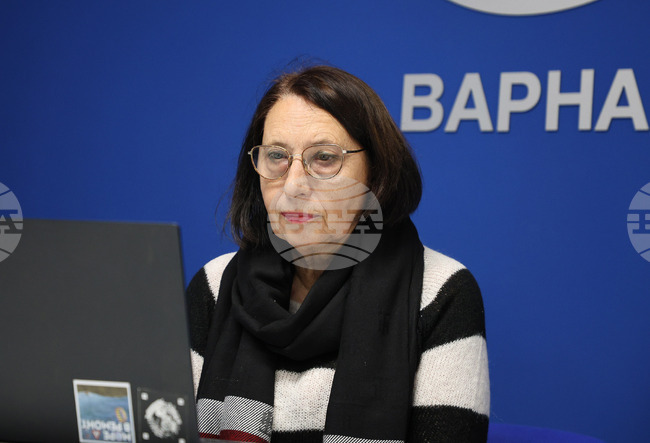 Литературата реставрира миналото и предчувства бъдещето, каза проф. Антоанета Алипиева