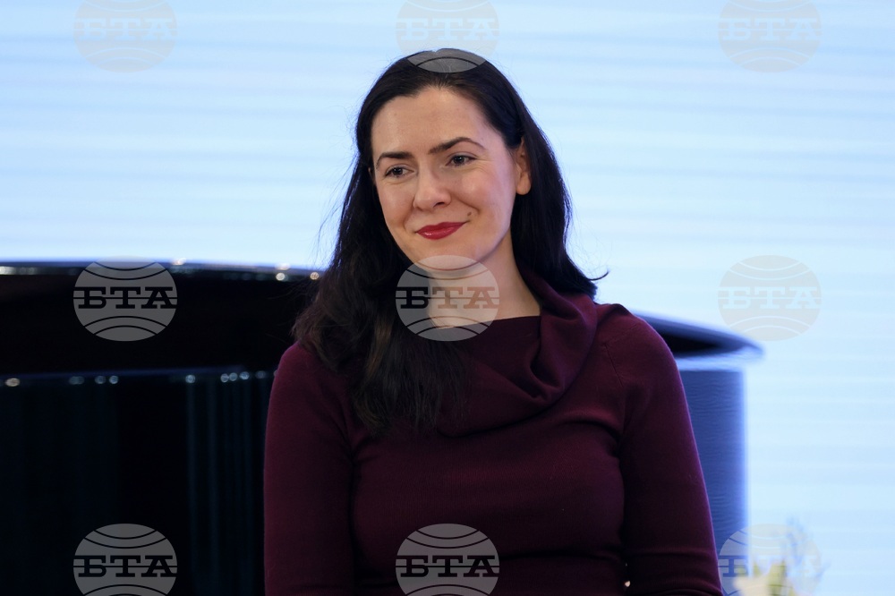 „За жените в науката“ - панелна дискусия - Светът има нужда от наука, а науката от жени"