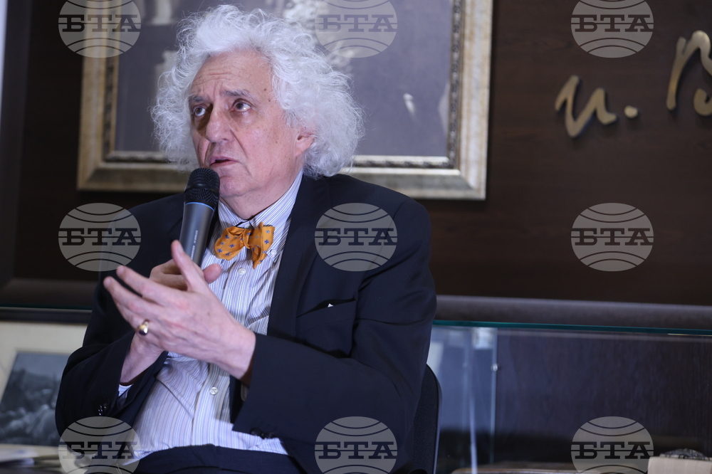 Списание ЛИК - „Литература и памет“ - представяне