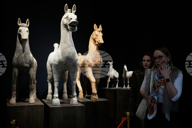 Russia Antique Salon