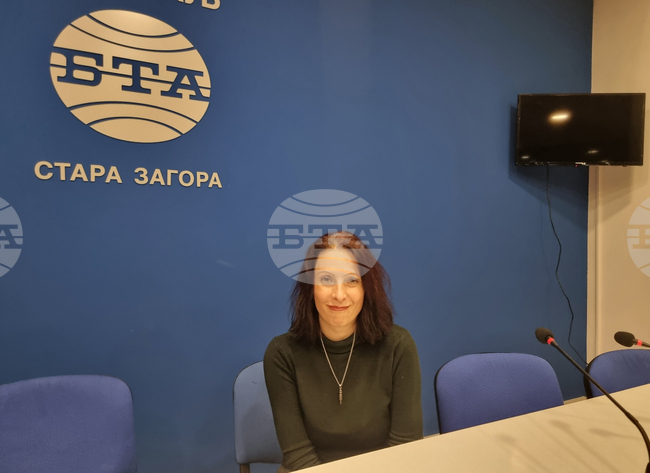 Национален пресклуб на БТА Стара Загора - представяне на списание ЛИК „Литература и памет“- Валя Сотирова