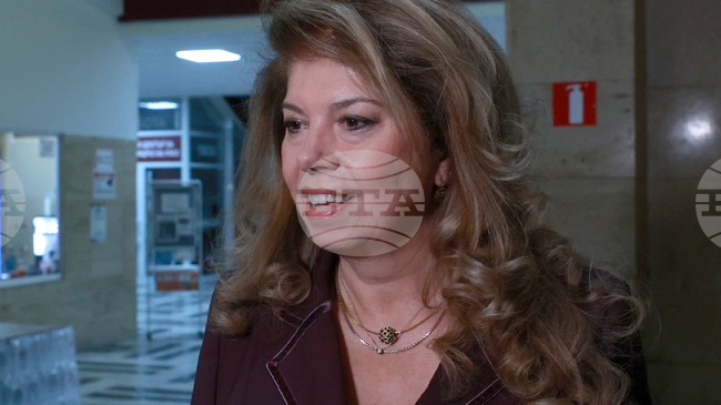 Този вот на недоверие е различен от предходните, защото има подкрепата на мнозинството от гражданите, каза вицепрезидентът Илияна Йотова 