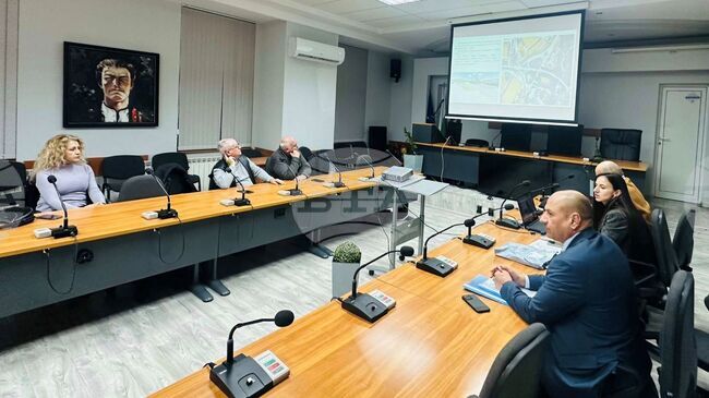 Самолет МиГ-21, с който е летял Георги Иванов, да бъде поставен на Алеята на космонавтите в Ловеч бе решено на обществено обсъждане в града