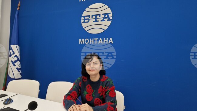 Регионалната библиотека в Монтана носи името на Гео Милев и пази неговата памет, каза директорът ѝ Анелия Иванова