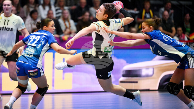 Сърбия и Черна гора започнаха с победи на Световното първенство по хандбал за жени