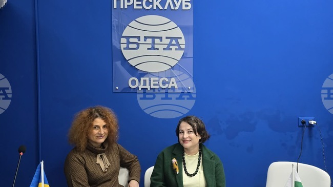 Развитието на бесарабската българска литература в Украйна трябва да продължи и в бъдеще, казаха Анна Терзивец и Мариана Чепразова в Одеса 