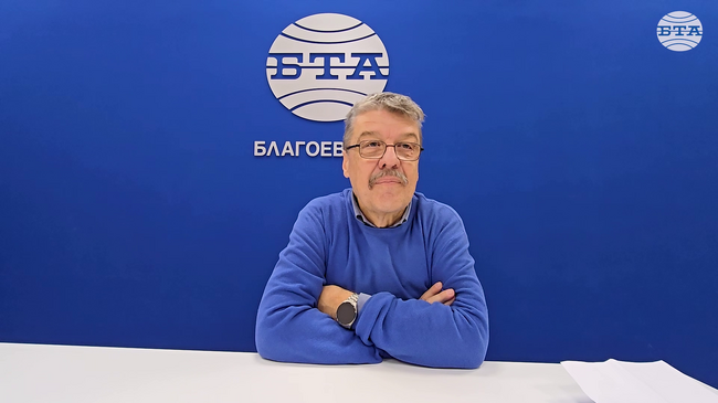 Познанието за литературата в някаква степен е познание за себе си, каза проф. Стилиян Стоянов в Благоевград