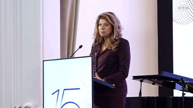 Светът има нужда от наука, а науката има нужда от жени, каза вицепрезидентът Илияна Йотова