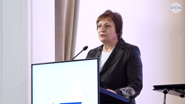 В България проблемът с равенството на половете в науката не стои, каза председателят на БАН чл.-кор. Евелина Славчева на церемонията „За жените в науката“