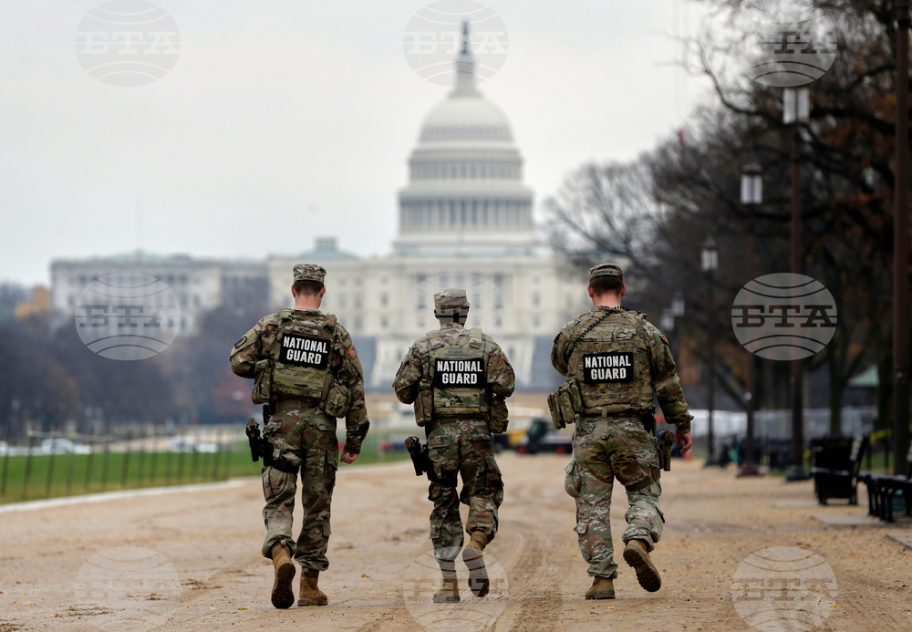 Двамата простреляни членове на Националната гвардия на САЩ починаха от раните си, заяви губеранторът на Западна Вирджиния