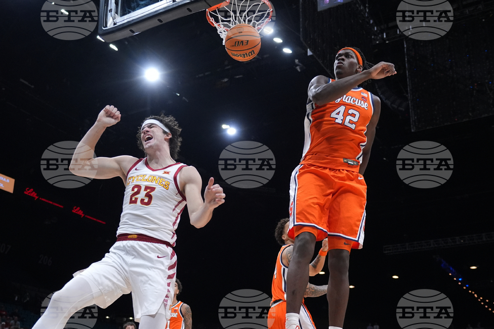 APTOPIX Syracuse Iowa State Basketball