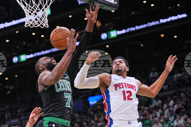 Pistons Celtics Basketball