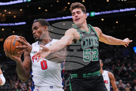 Pistons Celtics Basketball