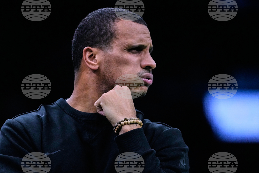 Pistons Celtics Basketball