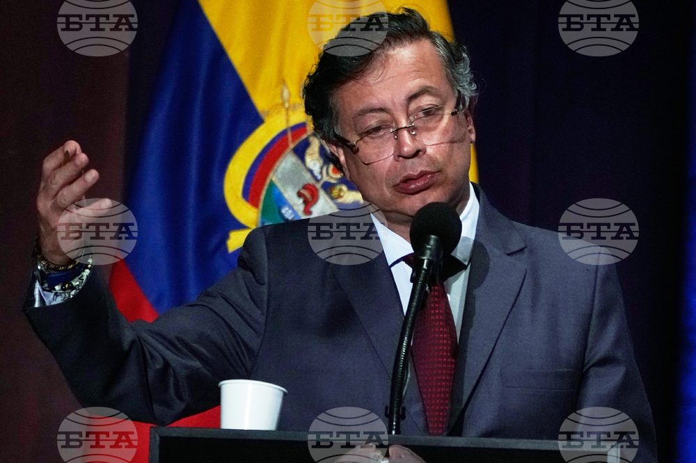 Колумбия разпореди разполагане на военни по границата с Венецуела