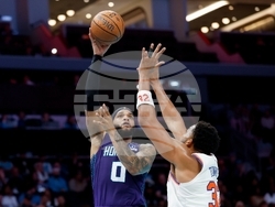 Knicks Hornets Basketball