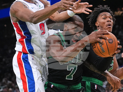 Pistons Celtics Basketball