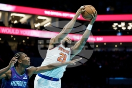 Knicks Hornets Basketball