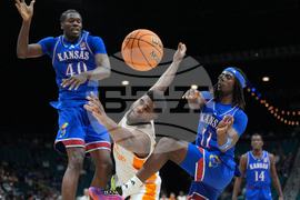 APTOPIX Kansas Tennessee Basketball
